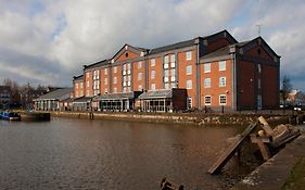 Holiday Inn Ellesmere Port/Cheshire Oaks By Ihg